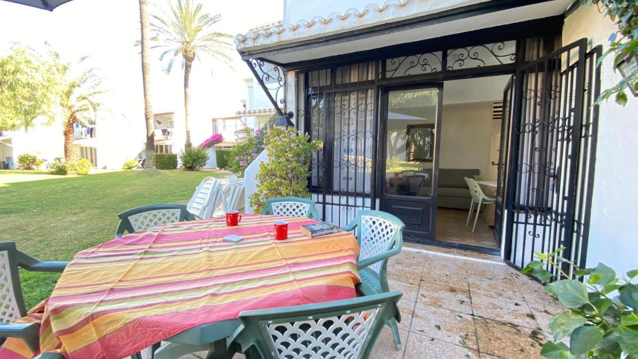 Holiday Park El Conserje Denia Exterior photo